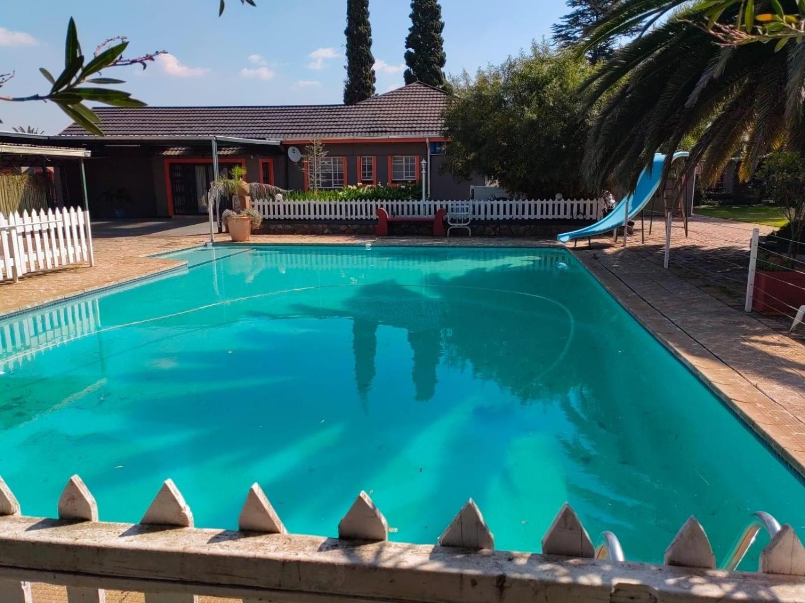 Sibahlenomhlambi Guesthouse Springs (Gauteng) Exterior foto