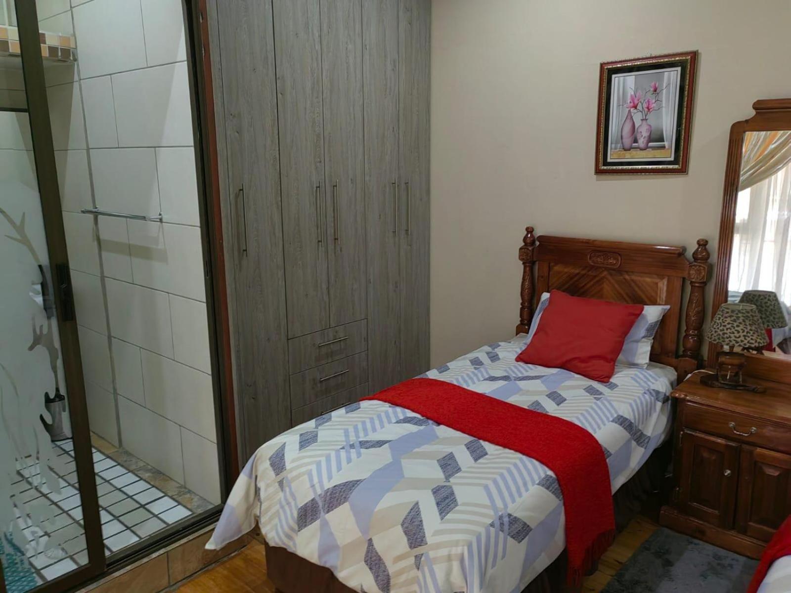 Sibahlenomhlambi Guesthouse Springs (Gauteng) Quarto foto
