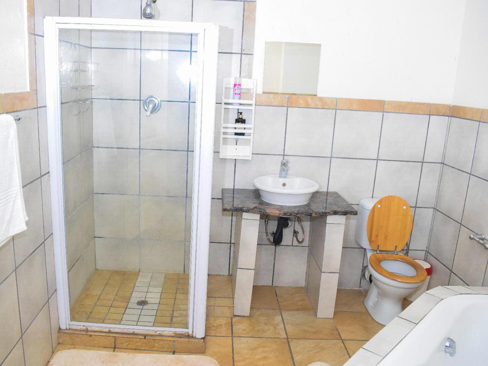 Sibahlenomhlambi Guesthouse Springs (Gauteng) Quarto foto